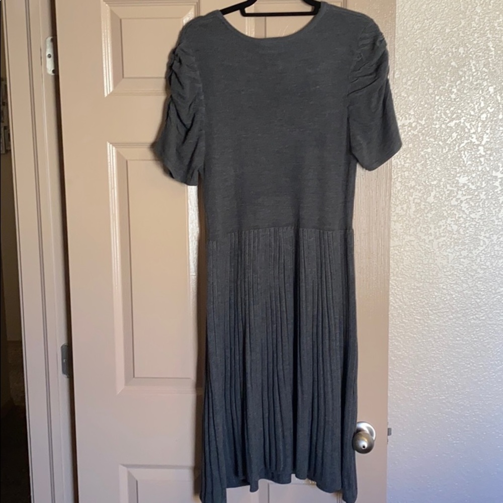 Grey sweater dress - Picture 6 of 6